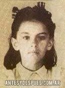 Nacha cuando era una niña en la foto que usó de portada de Los Patitos Feos