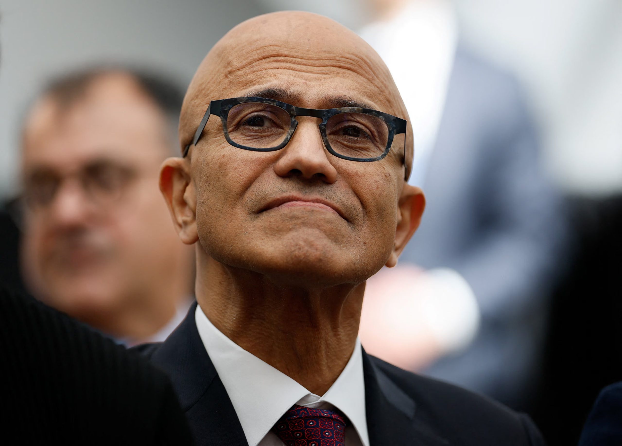 Su planteamiento parte de una separación clara entre dos cosas que hoy suelen confundirse: el suministro de inteligencia y la autoridad para actuar con ella. 

REUTERS/Evan Vucci
