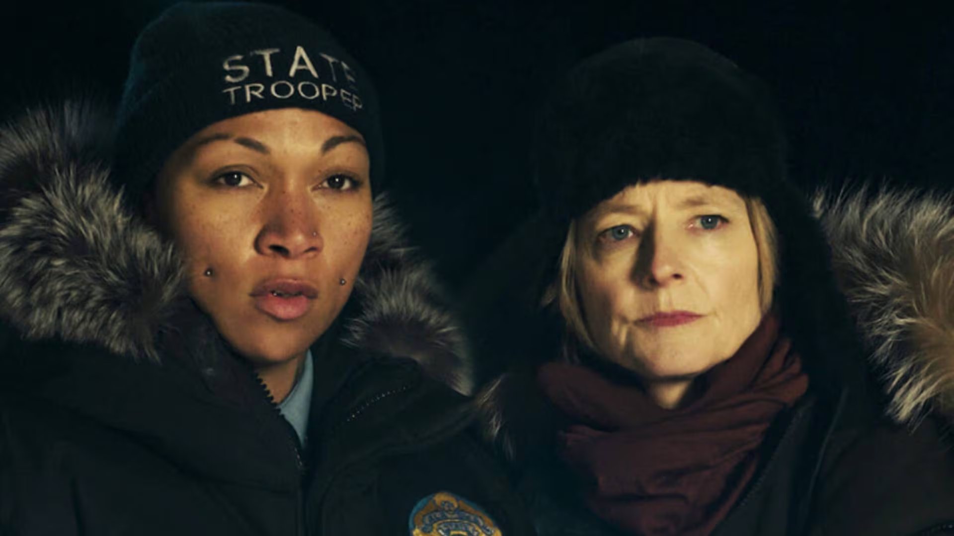 La cuarta temporada de True Detective, protagonizada por Jodie Foster y Kali Reis, trasladó la investigación policial a los paisajes helados de Alaska. (HBO Max)