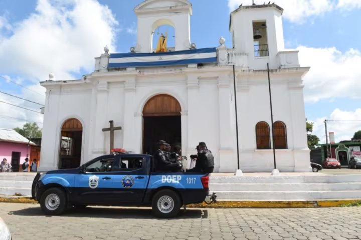 Falsa libertad en Nicaragua: Procesiones vuelven a las calles bajo la mirada y el chantaje del régimen Ortega-Murillo (Foto cortesía Gran Confederación Opositora Nicaragüense)